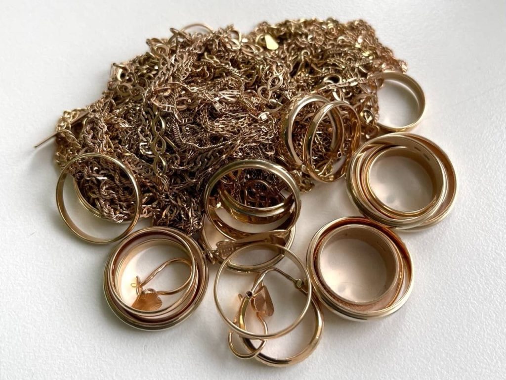 Скупка золота в Киеве ☑ Продать золото выгодно 2024