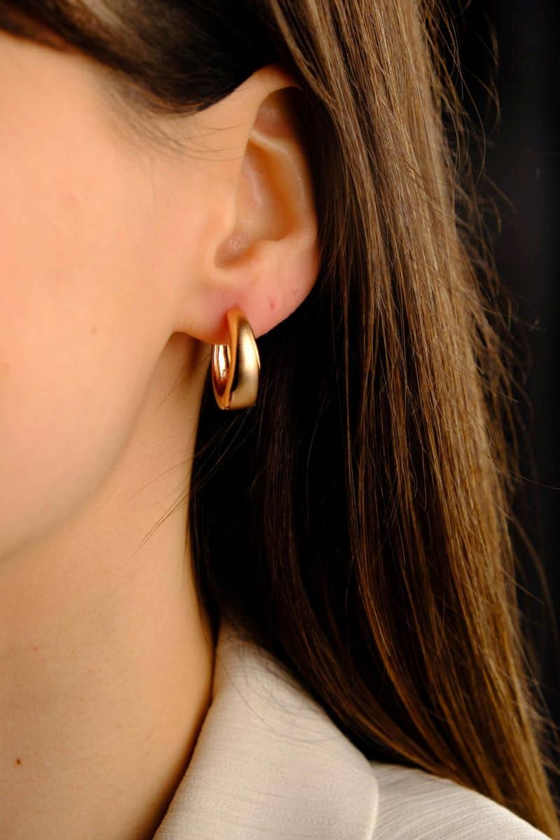 продати золоті сережки 583 проби